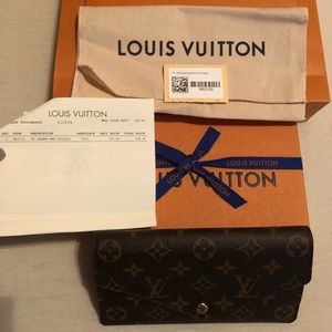 Wallet for @juliekalo